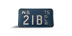 1975 WISCONSIN MOTORCYCLE DEALER LICENSE PLATE 21 B 2-DIGIT LOW NUMBER