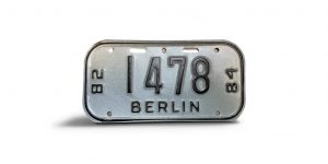 1982 1984 WISCONSIN BERLIN BICYCLE BIKE LICENSE PLATE 1478