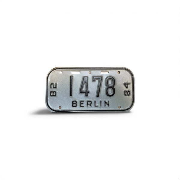 1982 1984 WISCONSIN BERLIN BICYCLE BIKE LICENSE PLATE 1478