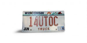 2002 WISCONSIN VANITY TRUCK LICENSE PLATE 14UTOC ONE FOR YOU TO SEE
