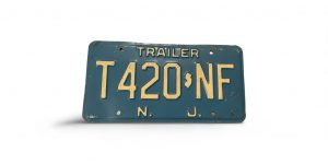 NEW JERSEY LICENSE PLATE T 420 NF TRAILER