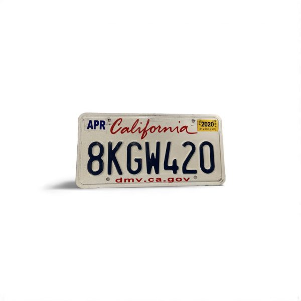 2020 CALIFORNIA LICENSE PLATE 8KGW 420