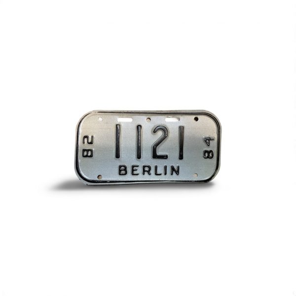 1982 1984 WISCONSIN BERLIN BICYCLE BIKE LICENSE PLATE 1121