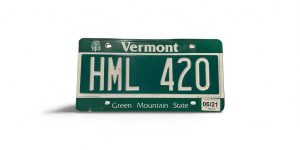 2021 VERMONT LICENSE PLATE HML 420 STICKERED