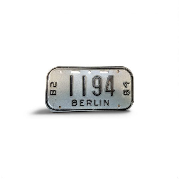 1982 1984 WISCONSIN BERLIN BICYCLE BIKE LICENSE PLATE 1194