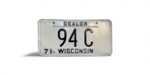 1971 WISCONSIN LICENSE PLATE 94 C 2-DIGIT LOW NUMER DEALER