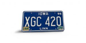 1996 IOWA LICENSE PLATE XGC 420