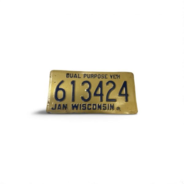1999 WISCONSIN LICENSE PLATE DUAL PURPOSE VEHICLE 613424 NO STICKER