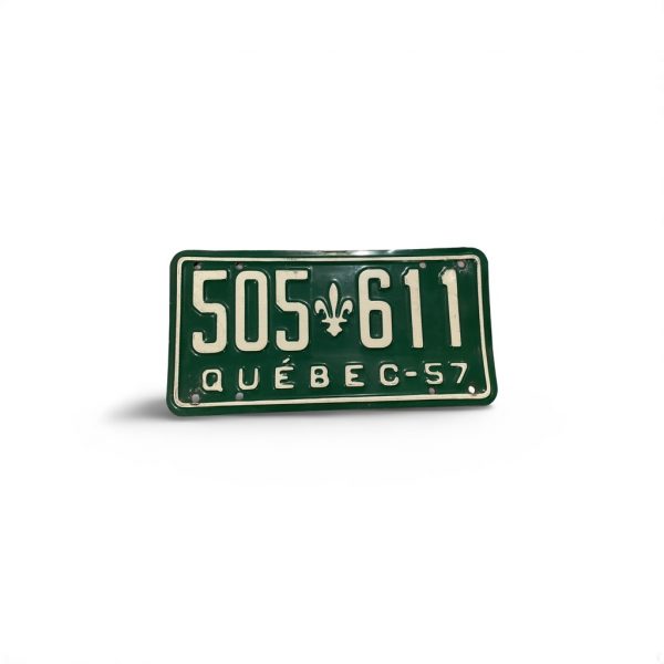 1957 QUEBEC 505 611 LICENSE PLATE