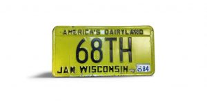 1984 WISCONSIN LICENSE PLATE 68TH 68 2-DIGIT? AMERICA'S DAIRYLAND LOW NUMBER