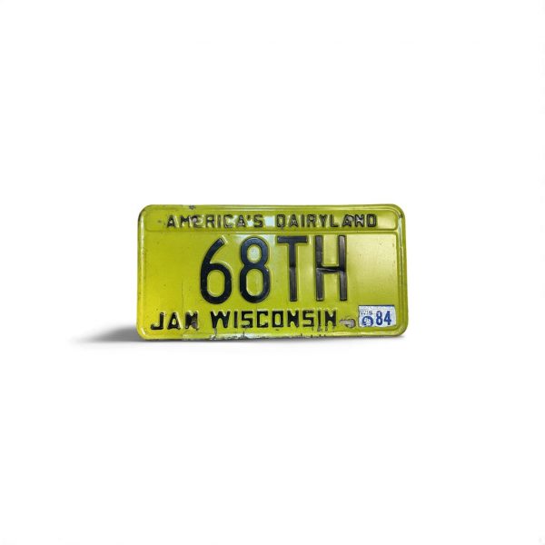 1984 WISCONSIN LICENSE PLATE 68TH 68 2-DIGIT? AMERICA'S DAIRYLAND LOW NUMBER