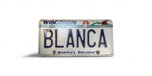 1984 WISCONSIN VANITY LICENSE PLATE BLANCA BLUE ON WHITE