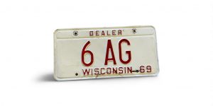 1969 WISCONSIN DEALER LICENSE PLATE LOW NUMBER 6 AG