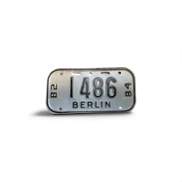 1982 1984 WISCONSIN BERLIN BICYCLE BIKE LICENSE PLATE 1486
