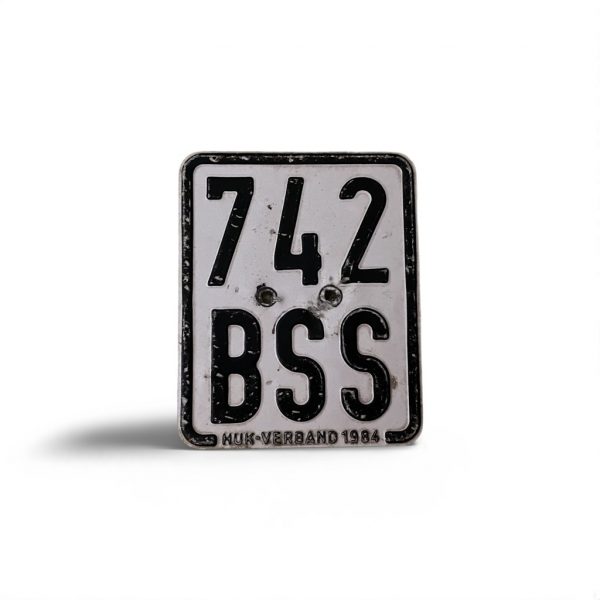 1984 LICENSE PLATE 742 BSS