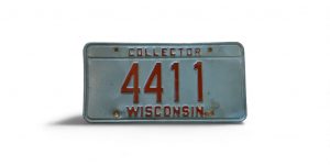 WISCONSIN COLLECTOR LICENSE PLATE 4411 4-DIGIT