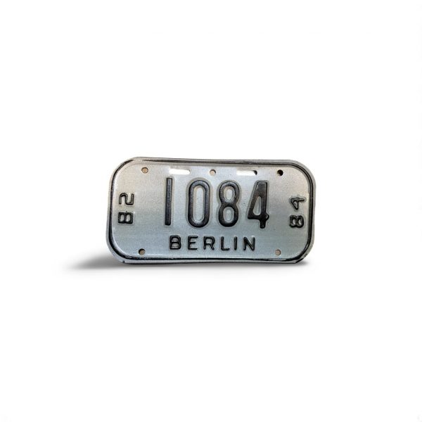1982 1984 WISCONSIN BERLIN BICYCLE BIKE LICENSE PLATE 1084