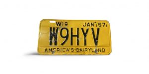 1957 WISCONSIN HAM RADIO LICENSE PLATE W9HYV