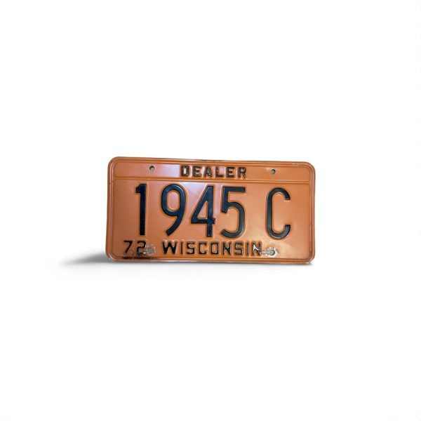 1972 WISCONSIN DEALER LICENSE PLATE 1945 C