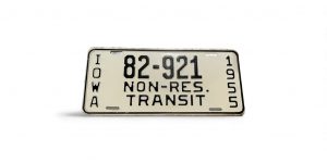 1955 IOWA NON0RES TRANSIT 82 921 LICENSE PLATE