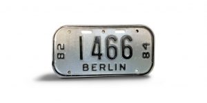 1982 1984 WISCONSIN BERLIN BICYCLE BIKE LICENSE PLATE 1466