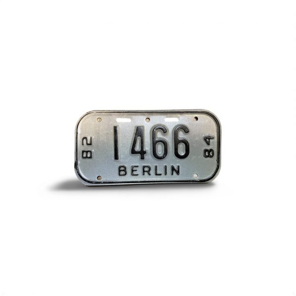 1982 1984 WISCONSIN BERLIN BICYCLE BIKE LICENSE PLATE 1466