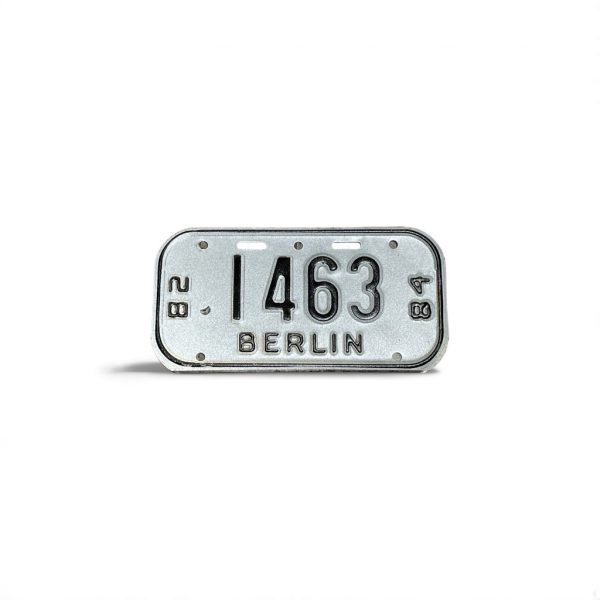 1982 1984 WISCONSIN BERLIN BICYCLE BIKE LICENSE PLATE 1463