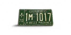 1970 QUEBEC LICENSE PLATE 1M 1017 LA BELLE PROVINCE
