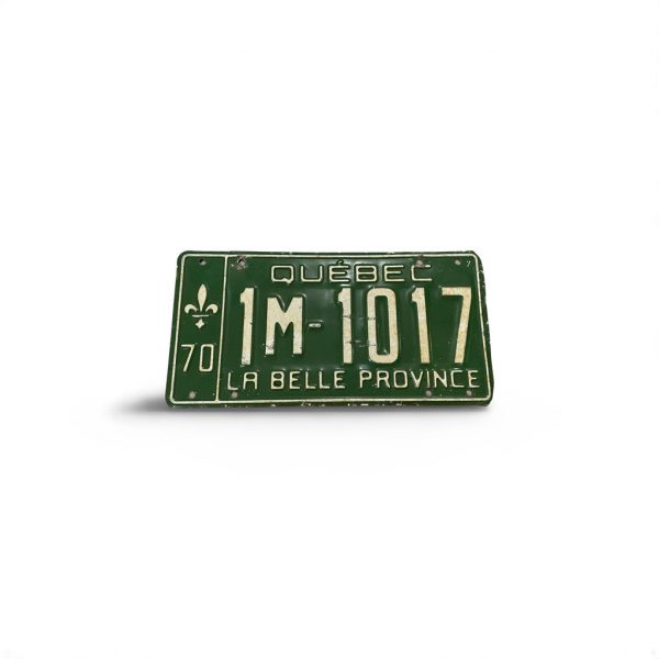 1970 QUEBEC LICENSE PLATE 1M 1017 LA BELLE PROVINCE