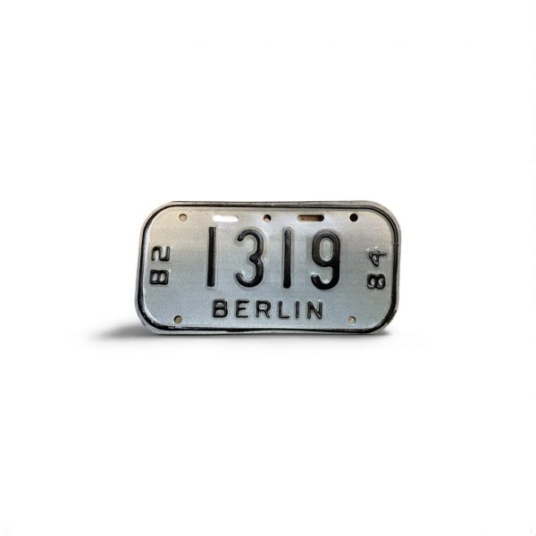 1982 1984 WISCONSIN BERLIN BICYCLE BIKE LICENSE PLATE 1319