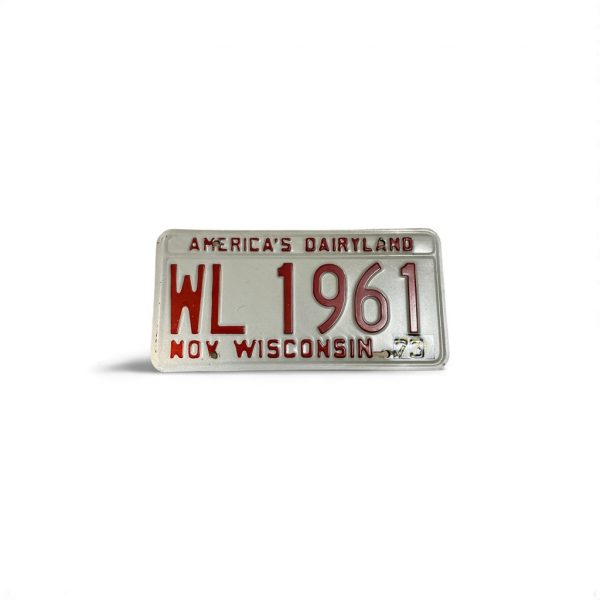 1979 WISCONSIN LICENSE PLATE WL 1961 AMERICA'S DAIRYLAND