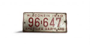 1040 WISCONSIN LICENSE PLATE AMERICA'S DAIRYLAND 96 647