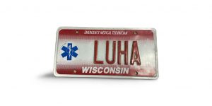 2000 WISCONSIN EMERGENCY MEDICAL TECHNICIAN LICENSE PLATE LUHA