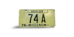 1964 WISCONSIN DEALER LICENSE PLATE 2-DIGIT LOW NUMBER 74 A
