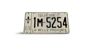 1969 QUEBEC LICENSE PLATE 1M 5254 LA BELLE PROVINCE