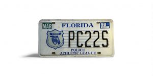 1998 FLORIDA LICENSE PLATE POLICE ATHLETIC LEAGUE POLICE PC22S