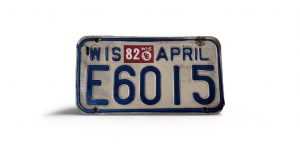 1982 WISCONSIN MOTORCYCLE LICENSE PLATE E6015