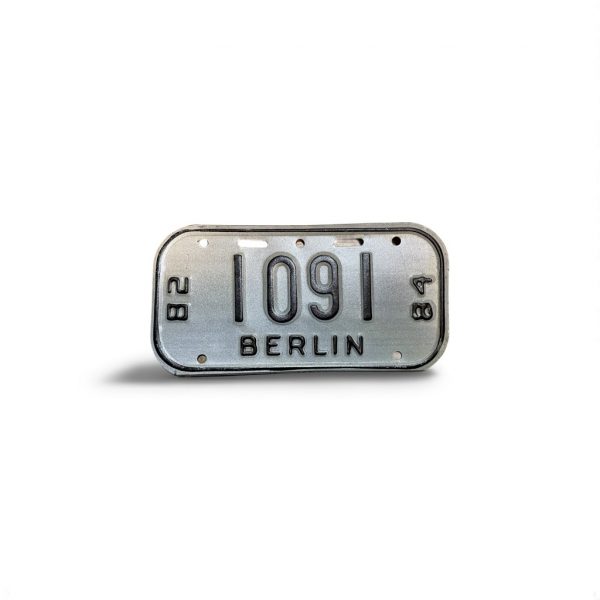 1982 1984 WISCONSIN BERLIN BICYCLE BIKE LICENSE PLATE 1091