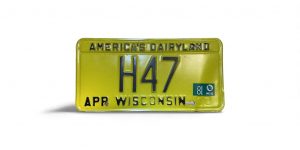 1981 WISCONSIN LOW NUMBER LICENSE PLATE H47 AMERIC'A DAIRYLAND