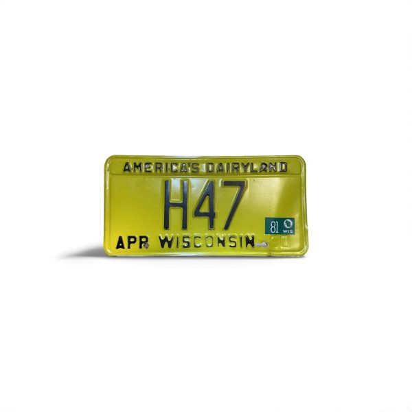 1981 WISCONSIN LOW NUMBER LICENSE PLATE H47 AMERIC'A DAIRYLAND