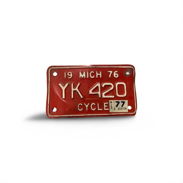 1976 MICHIGAN MOTORCYCLE LICENSE PLATE YK 420