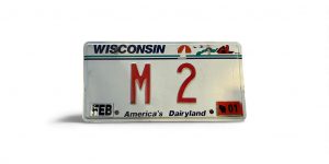 2001 WISCONSIN VANITY LICENSE PLATE COLLECTOR M 2 LOW NUMBER