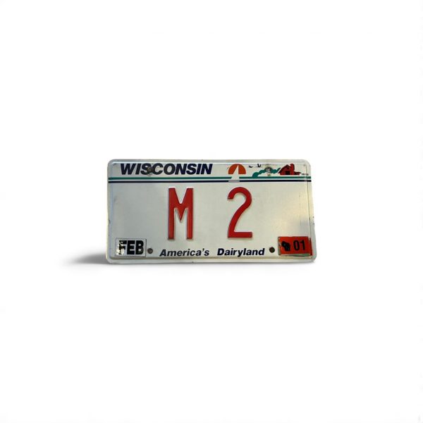 2001 WISCONSIN VANITY LICENSE PLATE COLLECTOR M 2 LOW NUMBER