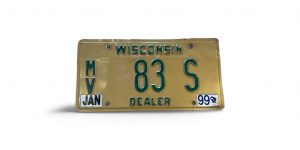 1999 WISCONSIN DEALER LICENSE PLATE LOW NUMBER 83 S