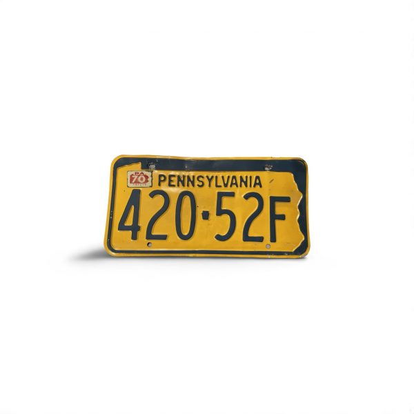 1970 PENNSYLVANIA LICENSE PLATE 420 52F