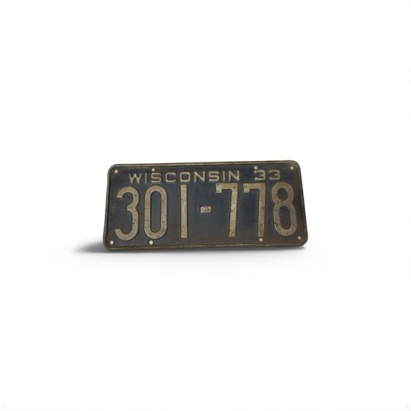 1933 WISCONSIN LICENSE PLATE 301 778