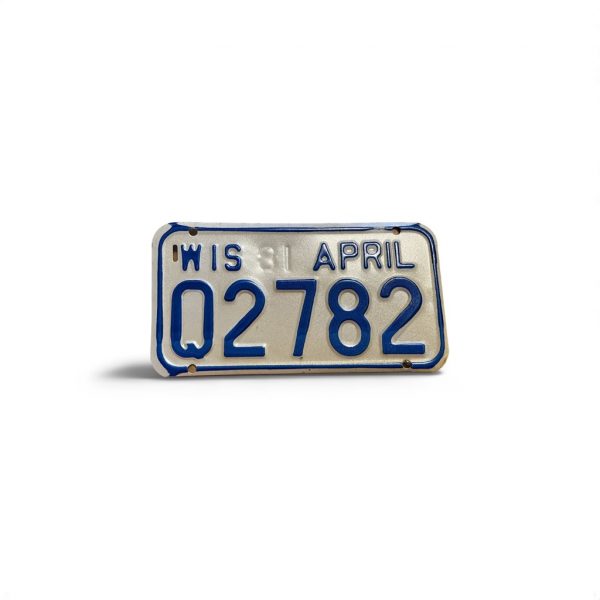 1981 WISCONSIN MOTORCYCLE LICENSE PLATE Q2782 WITH ORIGINAL ENVELOPE