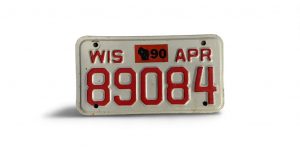 1990 WISCONSIN LICENSE PLATE 89084 MOTORCYCLE