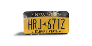 NEW YORK LICENSE PLATE HRJ 6712