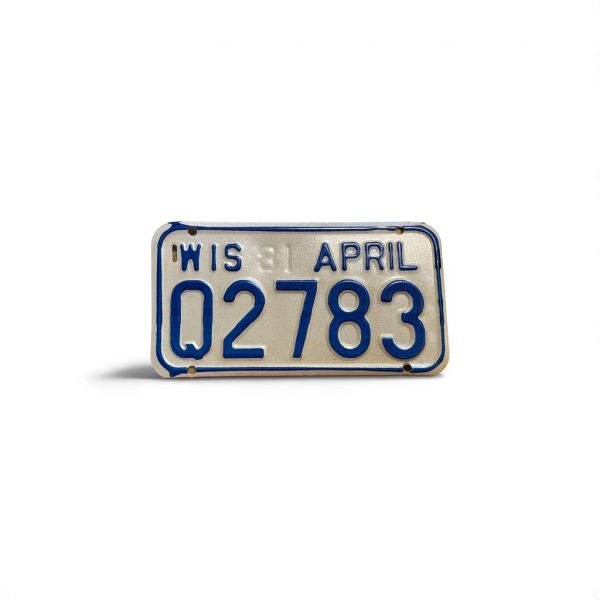 1981 WISCONSIN MOTORCYCLE LICENSE PLATE WITH ORIGINAL ENVELOPE Q2783